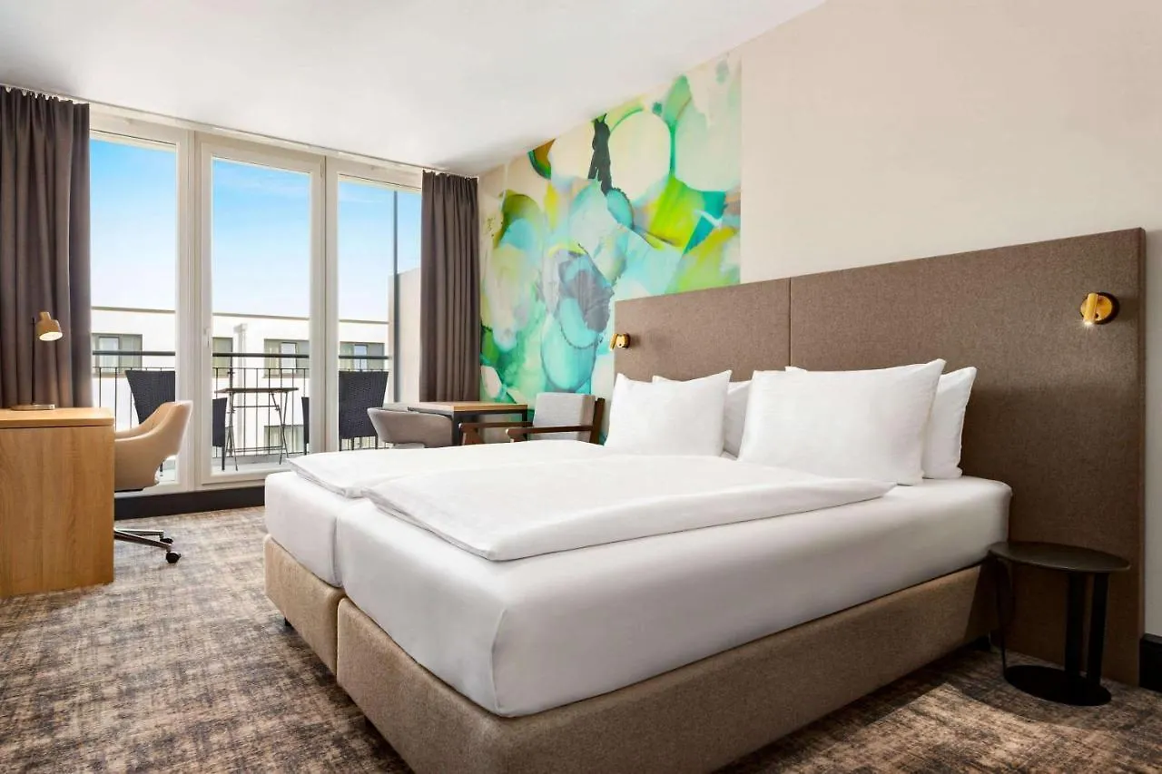 Wyndham Garden Munich Messe Hotel 4*,