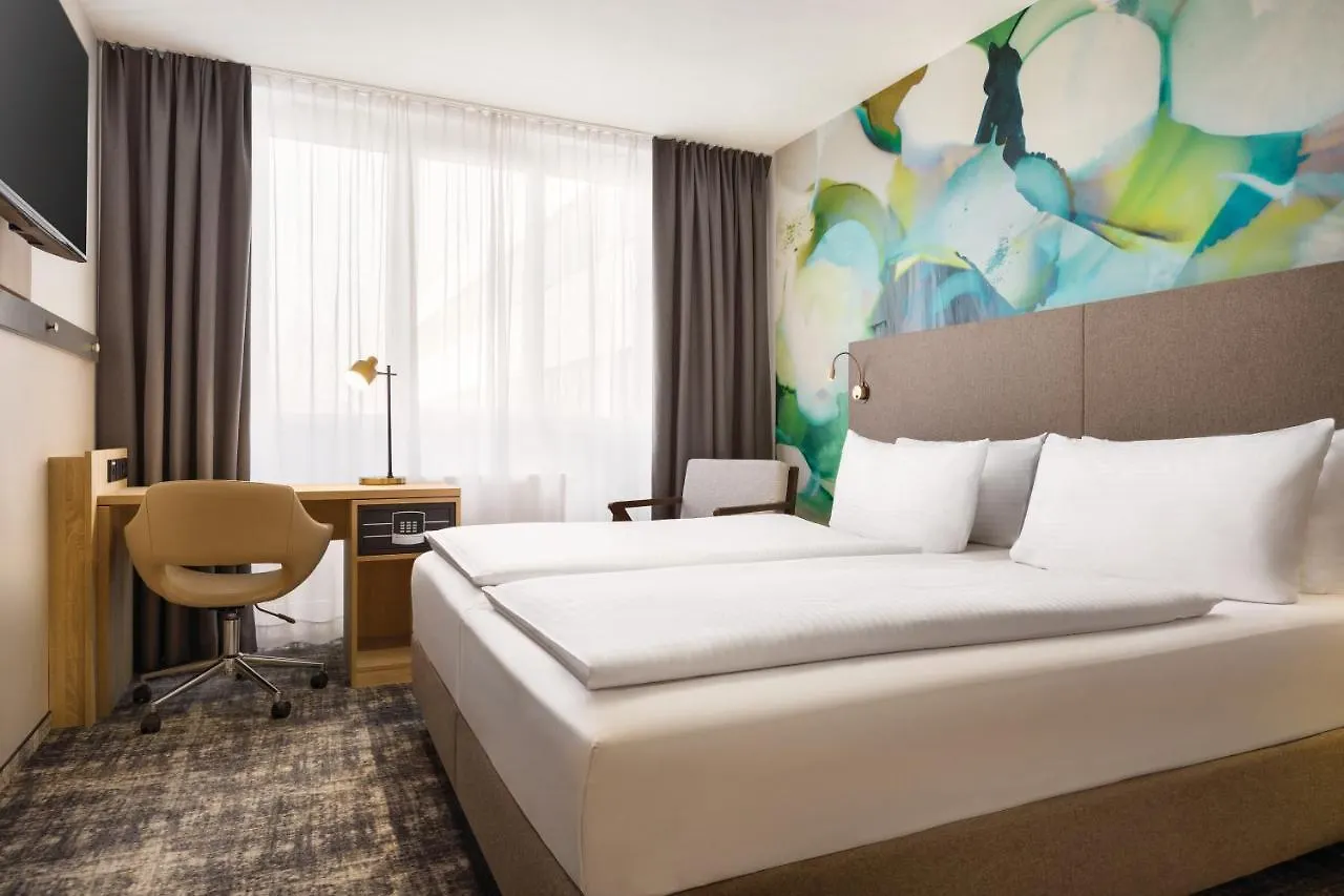 Wyndham Garden Munich Messe Hotel