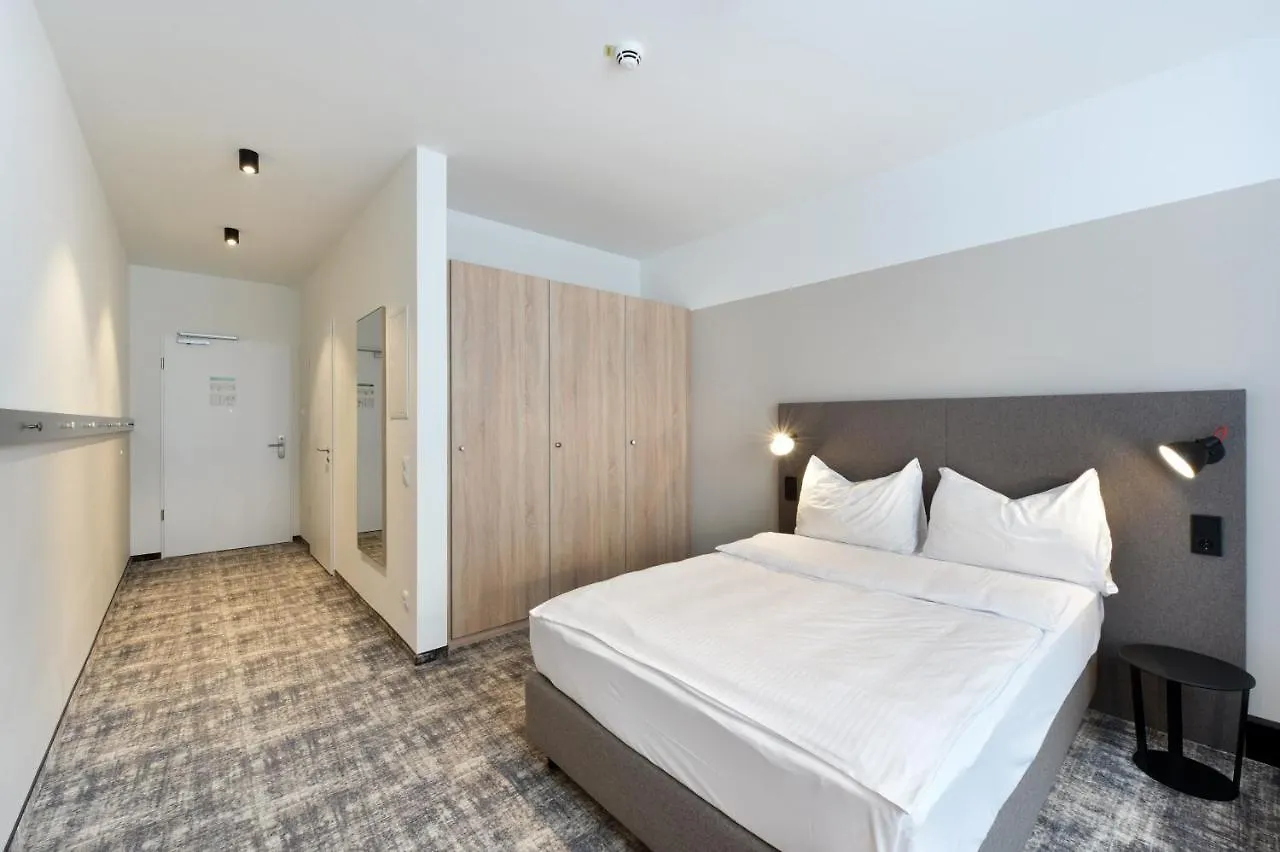 Wyndham Garden Munich Messe Hotel