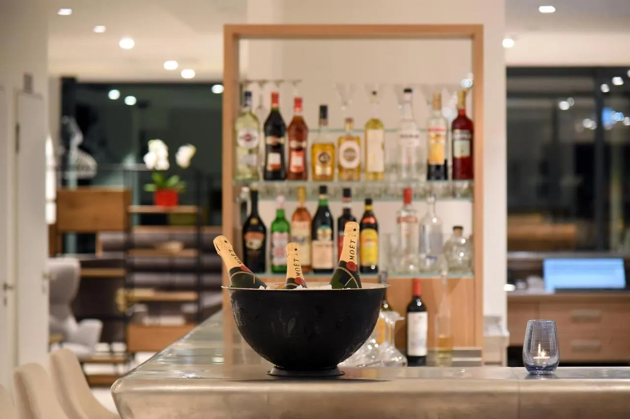 Wyndham Garden Munich Messe Hotel