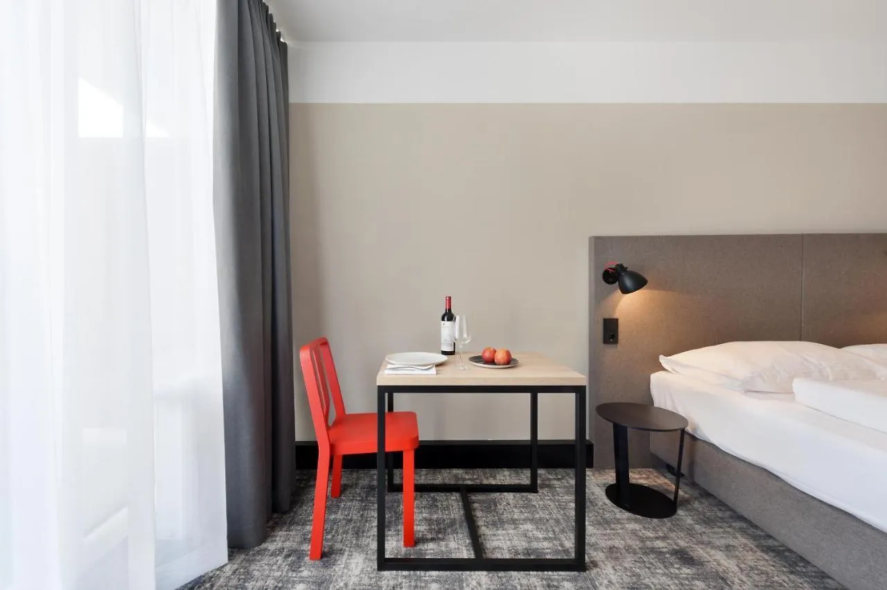 ****  Wyndham Garden Munich Messe Hotel Germany