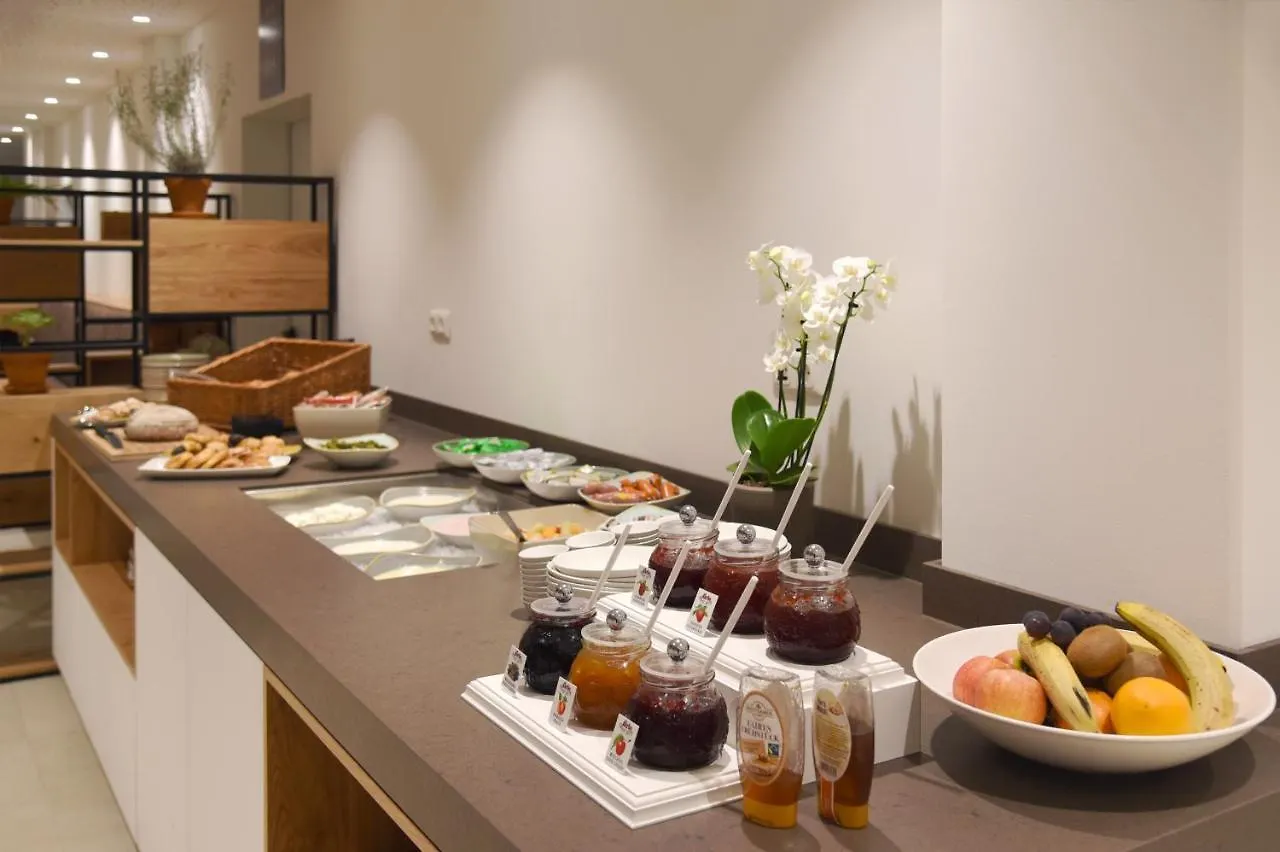 ****  Wyndham Garden Munich Messe Hotel Germany