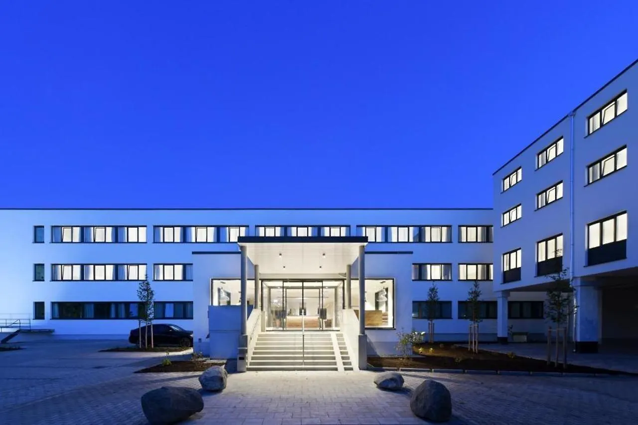 Wyndham Garden Munich Messe 호텔 4*,  독일