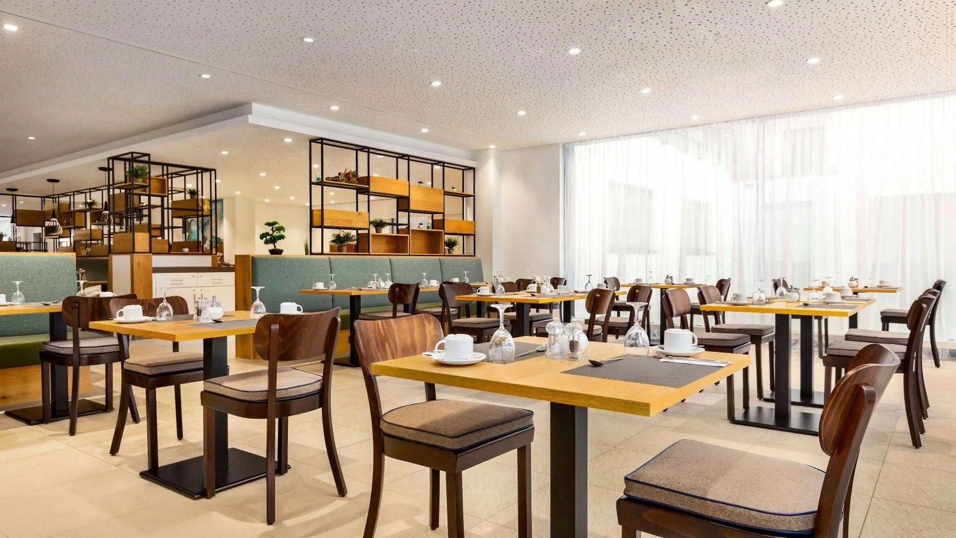 Wyndham Garden Munich Messe Hotell 4*,  Tyskland
